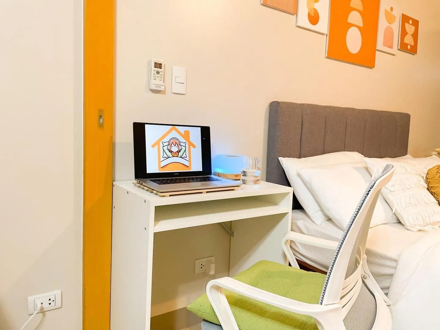 Bgc'S Best Condo Near Uptown Mall #Oursw15O Manila
