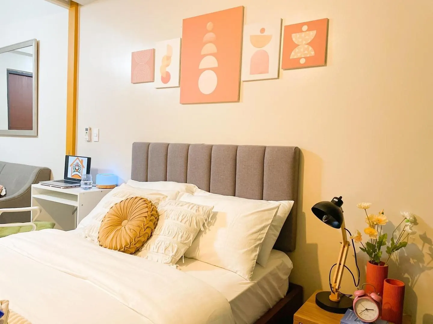 Holiday home Bgc'S Best Condo Near Uptown Mall #Oursw15O Manila Philippines