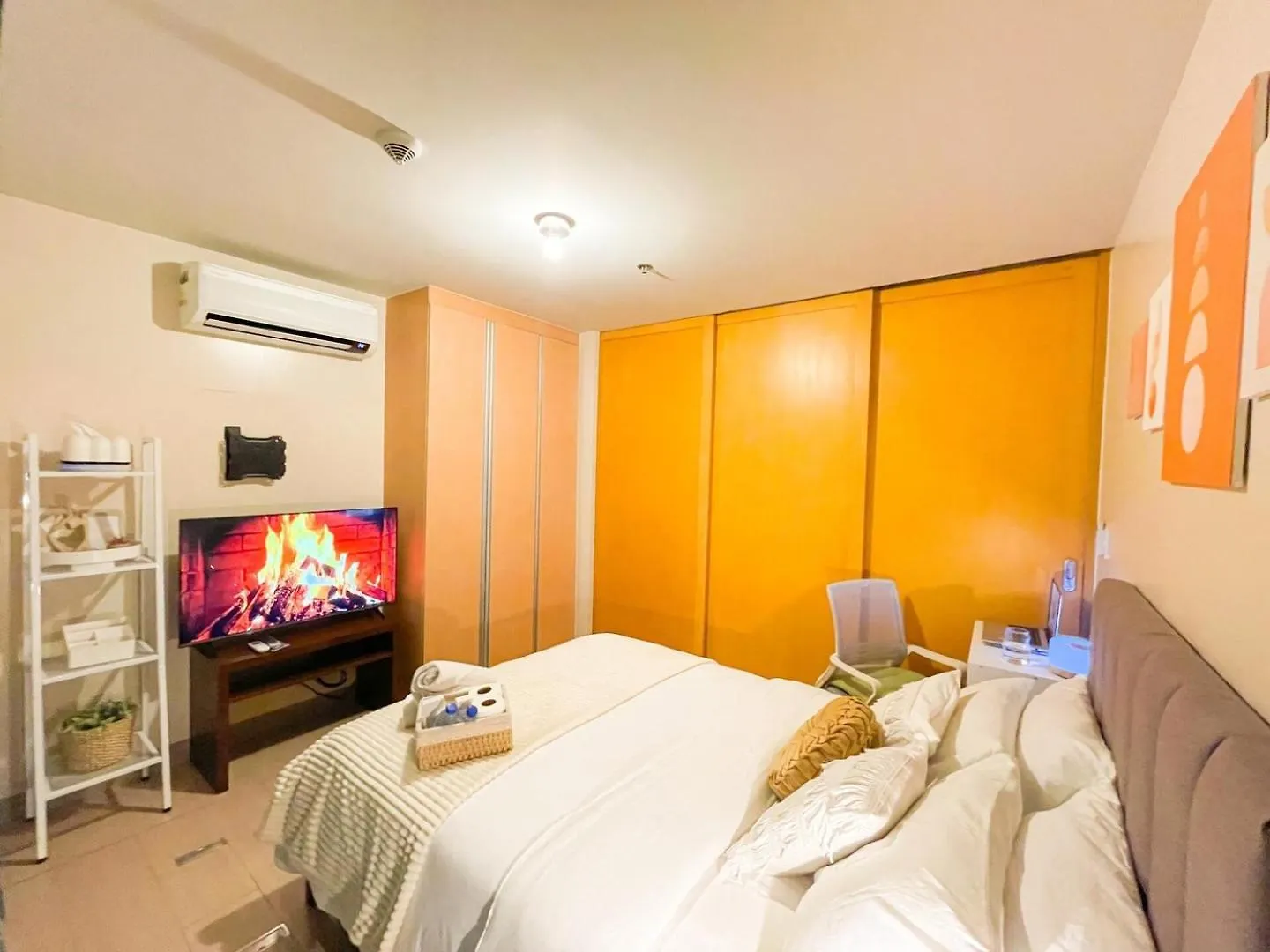 Holiday home Bgc'S Best Condo Near Uptown Mall #Oursw15O Manila Philippines